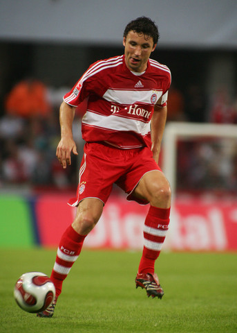 乐部商业与 乐部商业与