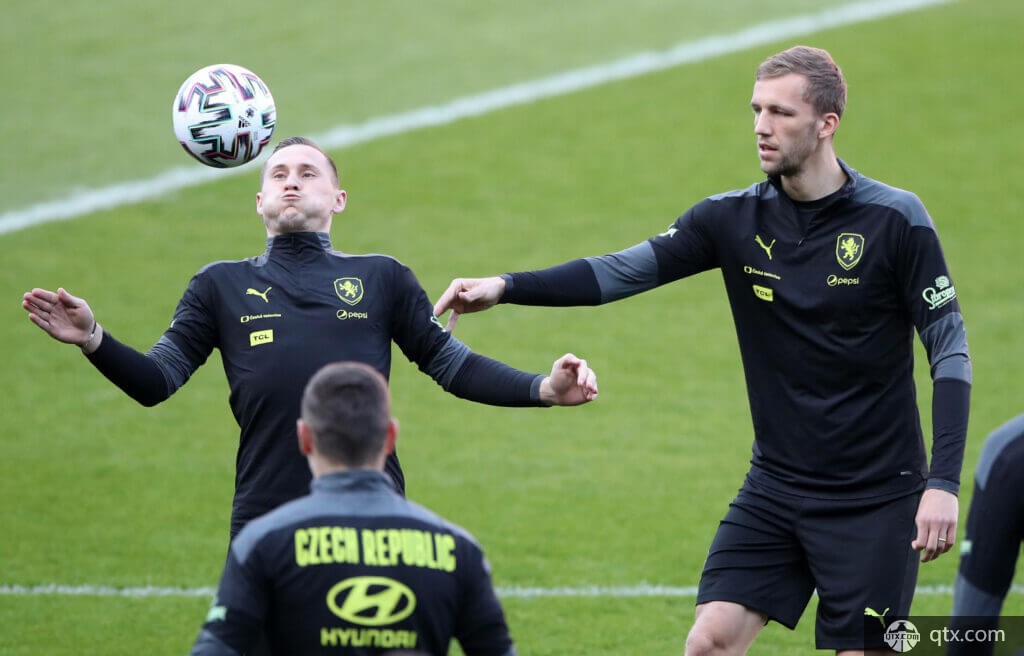 传奇队比赛 传奇队比赛