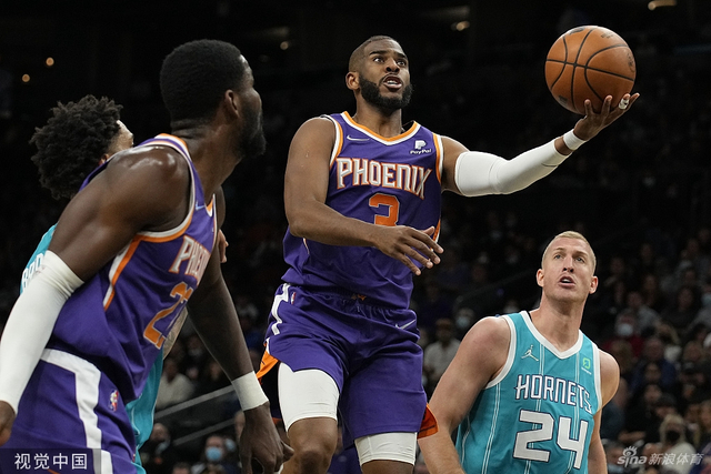 他既是领袖 他既是领袖